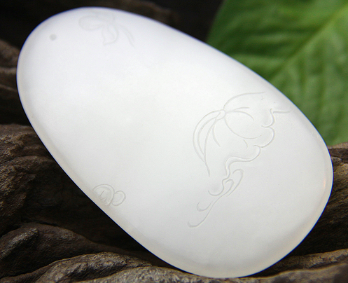 2017年白玉值钱吗